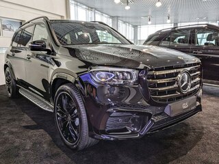 2025 Mercedes-Benz GLS 450 d II (X167) Рестайлинг, чёрный, 18400000 рублей, вид 4