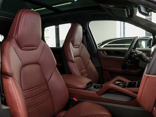 2026 Porsche Cayenne III Рестайлинг, серый, 21500000 рублей, вид 2