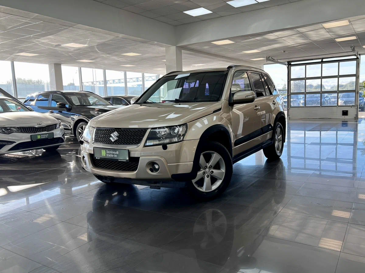 Открыть фотографии: Suzuki Grand Vitara II Рестайлинг