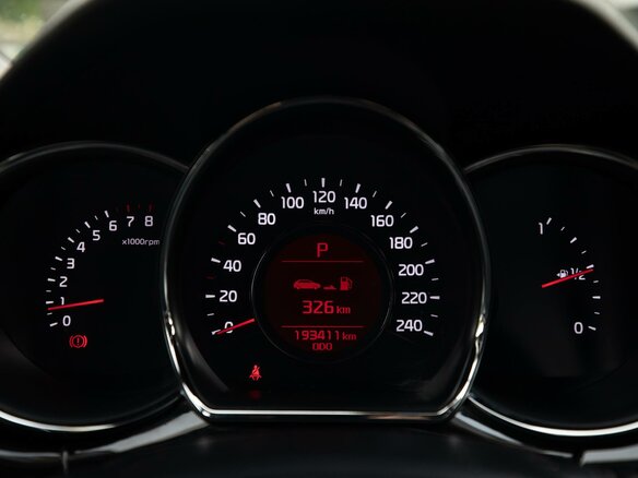 2014 Kia Ceed II, красный - вид 14