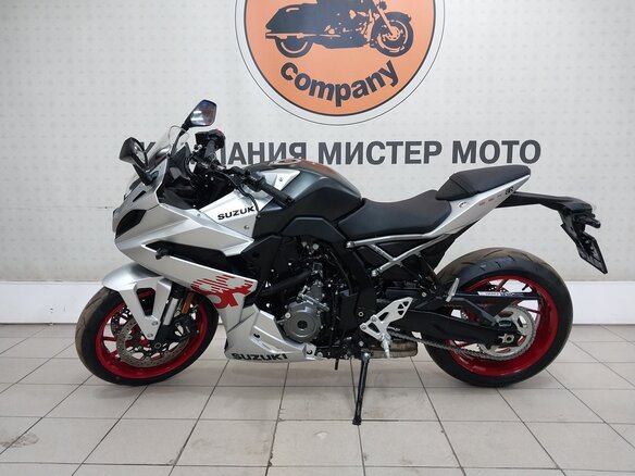 2024 Suzuki GSX-8R, серый - вид 1