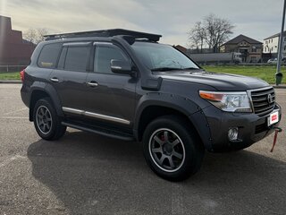 2014 Toyota Land Cruiser 200 Series Рестайлинг 1, серый, 5500000 рублей, вид 2