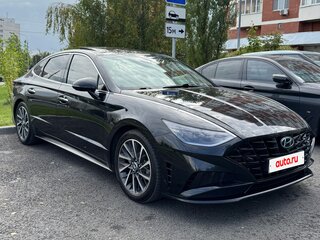2020 Hyundai Sonata VIII (DN8), чёрный, 2400000 рублей, вид 3