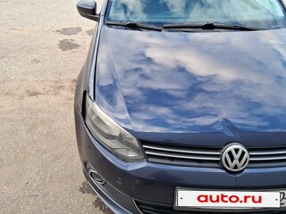 2011 Volkswagen Polo V, синий, 585000 рублей, вид 2