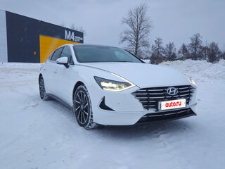 2020 Hyundai Sonata VIII (DN8), белый, 2950000 рублей, вид 3