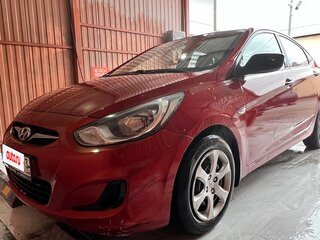 2012 Hyundai Solaris I, красный, 600000 рублей, вид 1