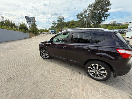2010 Nissan Qashqai I Рестайлинг, чёрный, 1000000 рублей, вид 3