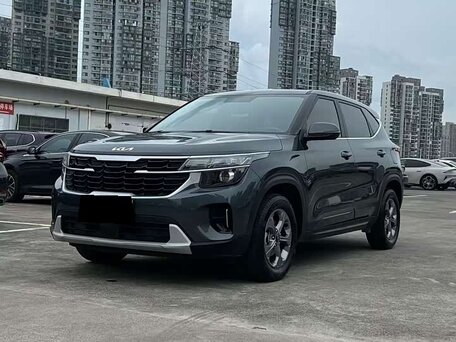 2026 Kia Seltos I Рестайлинг, серый, 2310000 рублей, вид 1
