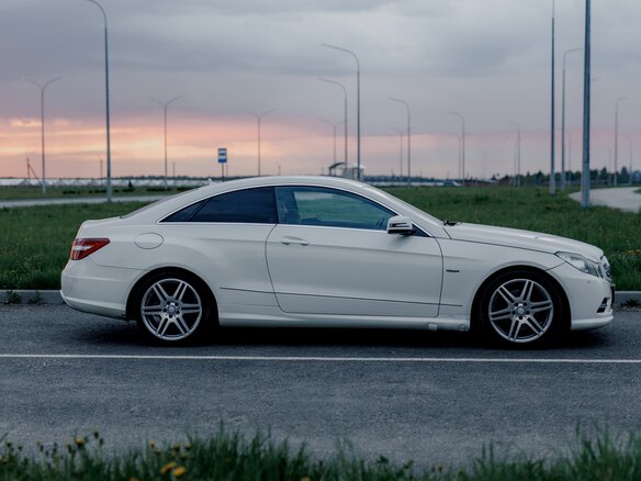 2012 Mercedes-Benz E-Класс 200 7G-Tronic IV (W212, S212, C207), белый, 1399000 рублей - вид 5