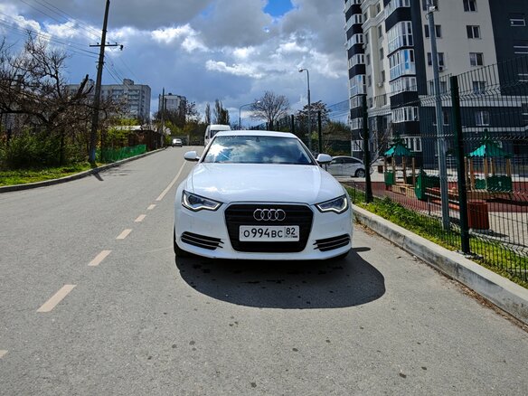 2011 Audi A6 IV (C7), белый, 1490000 рублей - вид 1