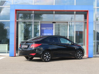 2015 Hyundai Solaris I Рестайлинг, чёрный, 825000 рублей, вид 3