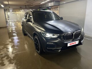 2021 BMW X5 25d IV (G05/G18), чёрный, 6800000 рублей, вид 2