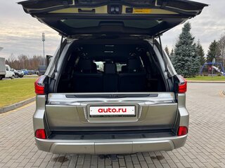 2018 Lexus LX 450d III Рестайлинг 2, серый, 7500000 рублей, вид 5