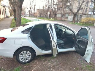2021 Lada (ВАЗ) Vesta I, белый, 900000 рублей, вид 4