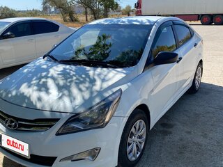 2015 Hyundai Solaris I Рестайлинг, белый, 580000 рублей, вид 2