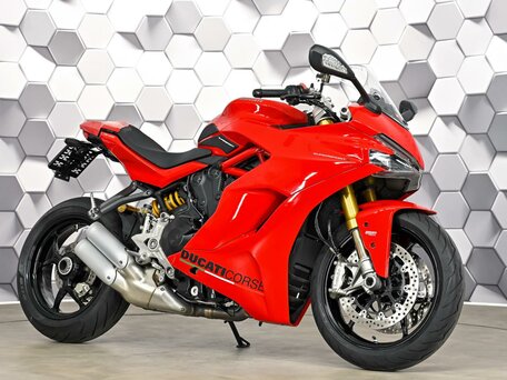 2018 Ducati Supersport, красный, 869000 рублей, вид 1