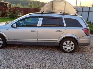 2008 Opel Astra H Рестайлинг, серебристый, 550000 рублей, вид 4