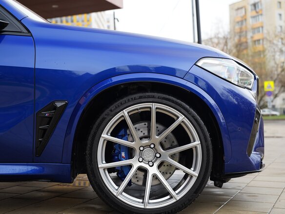 2020 BMW X5 M Competition III (F95), синий, 10555000 рублей - вид 11