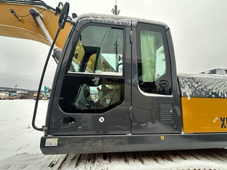 2023 XCMG XE335C, жёлтый, 9550000 рублей, вид 5