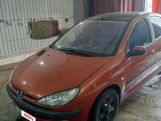 2003 Peugeot 206, красный, 180000 рублей, вид 1
