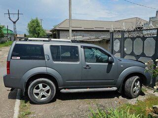 2005 Nissan Pathfinder III, серый, 780000 рублей, вид 2