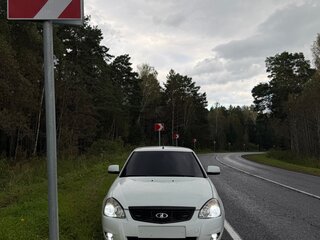 2010 Lada (ВАЗ) Priora I, белый, 280000 рублей, вид 1