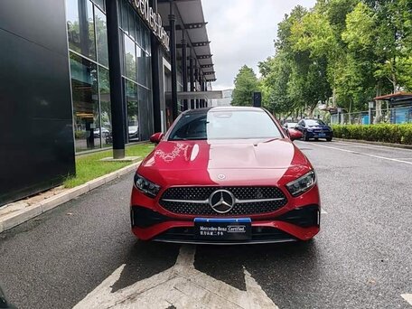 2023 Mercedes-Benz A-Класс 180 Long IV (W177) Рестайлинг, красный, 1533000 рублей, вид 2