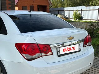 2014 Chevrolet Cruze I Рестайлинг, белый, 680000 рублей, вид 3