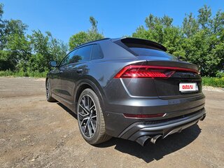 2018 Audi Q8 55 TFSI I (4M), серый, 4500000 рублей, вид 4