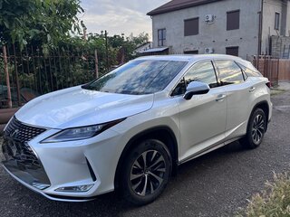 2021 Lexus RX 300 IV Рестайлинг, белый, 4500000 рублей, вид 3