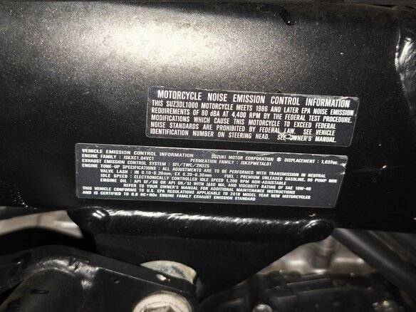2017 Suzuki V-Strom 1000, чёрный, 600000 рублей - вид 7