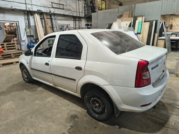 2012 Renault Logan I Рестайлинг, белый, 340000 рублей - вид 5