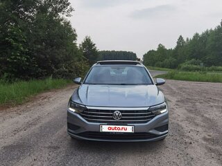2019 Volkswagen Jetta 8-speed VII, серебристый, 1500000 рублей, вид 4