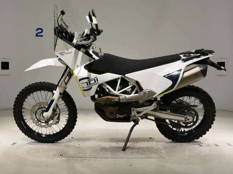 2015 Husqvarna 701 Enduro, белый, 645000 рублей, вид 3