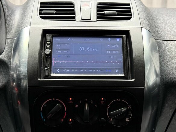 2010 Suzuki SX4 I (Classic) Рестайлинг, серебристый, 744000 рублей - вид 20