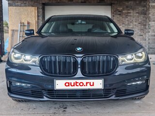 2018 BMW 7 серии Long 730Ld xDrive VI (G11/G12), чёрный, 3650000 рублей, вид 3