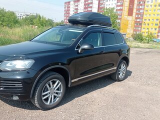 2011 Volkswagen Touareg II, чёрный, 2250000 рублей, вид 1