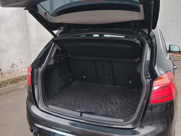 2018 BMW 2 серии Active Tourer 218i F45 Рестайлинг, чёрный, 1899999 рублей - вид 12