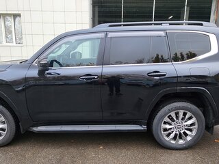 2021 Toyota Land Cruiser 300 Series, чёрный, 8300000 рублей, вид 5