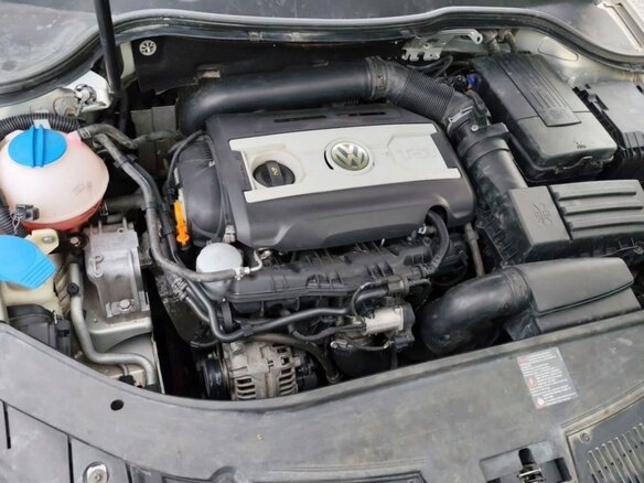 2008 Volkswagen Passat B6, серебристый, 630000 рублей - вид 8