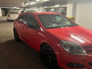 2005 Opel Astra GTC H, красный, 245000 рублей, вид 2