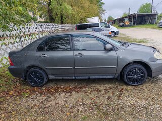 2004 Toyota Corolla IX (E120, E130) Рестайлинг, серый, 230000 рублей, вид 3