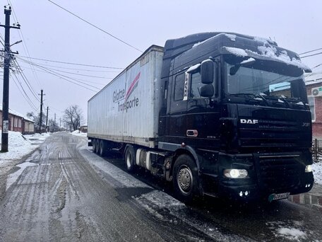 2007 DAF XF 105, чёрный, 3550000 рублей, вид 4