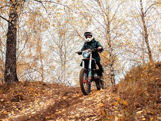 2021 GR GR8, оранжевый, 290000 рублей, вид 3