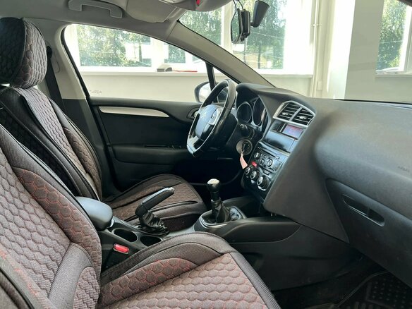 2012 Citroen C4 II, чёрный, 360000 рублей - вид 14