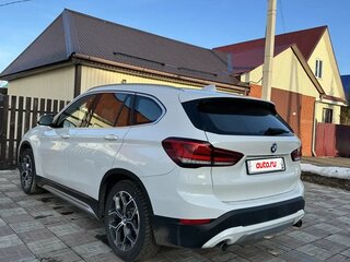 2020 BMW X1 18d xDrive II (F48) Рестайлинг, белый, 3700000 рублей, вид 4