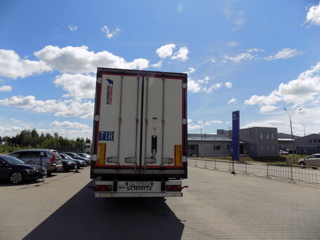 2019 Schmitz Cargobull SKO, белый, 5400000 рублей, вид 3