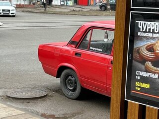 1998 Lada (ВАЗ) 2107, красный, 120000 рублей, вид 5