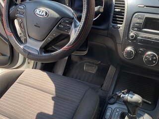 2013 Kia Cerato III, белый, 1200000 рублей, вид 4