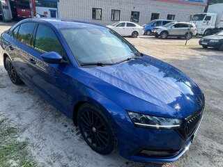 2021 Skoda Octavia IV (A8), синий, 2290000 рублей, вид 1